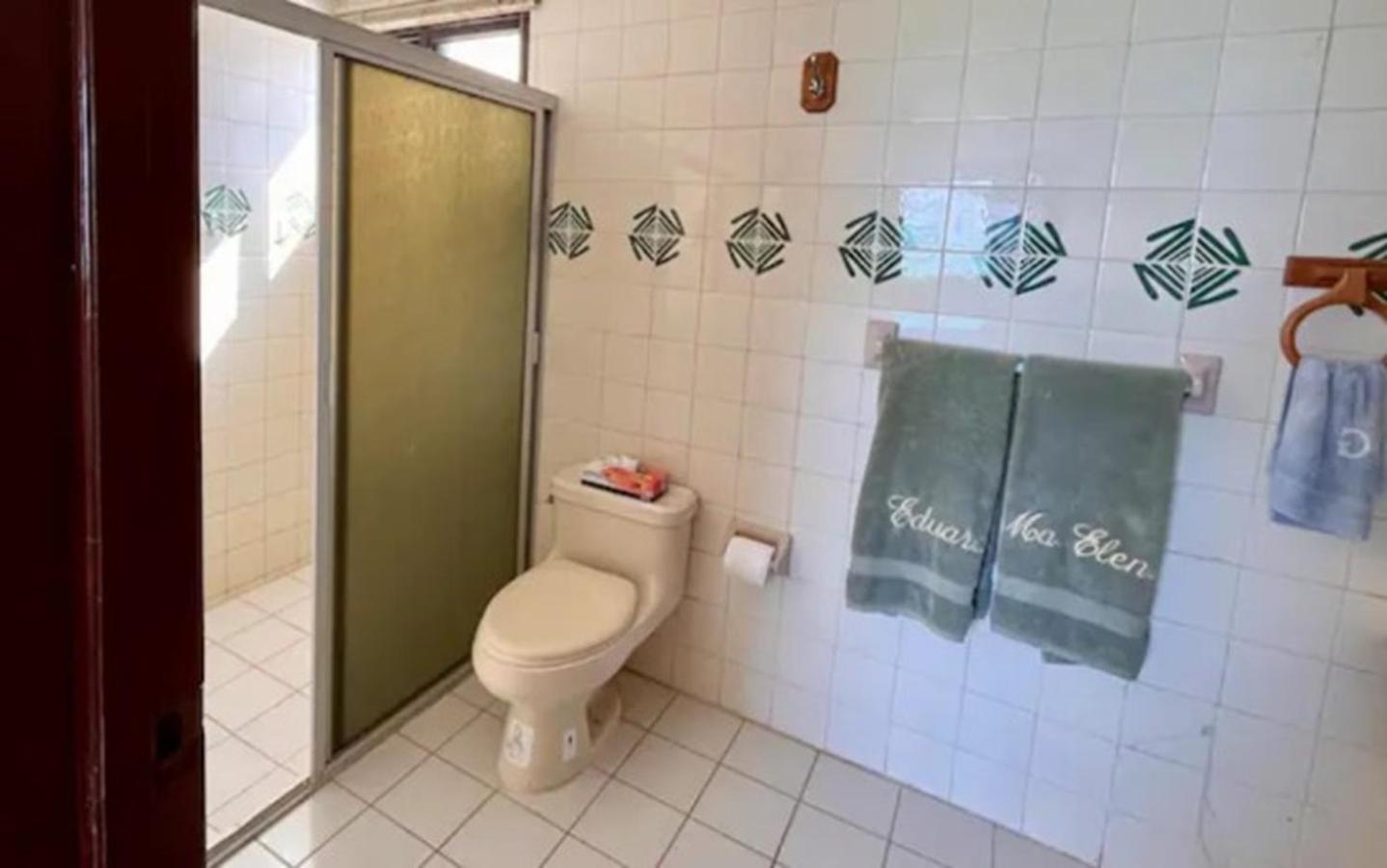 Don Lalo, Family Villa With Sandy Beach At Your Feet. Progreso  Luaran gambar